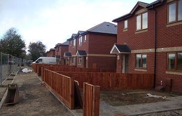 commercial timber fencing Hampshire